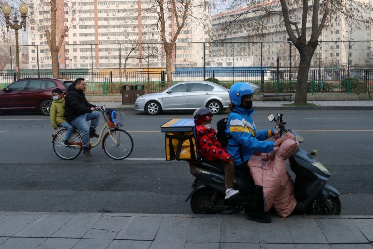 2022年度闪送员社会责任总结 :有稳定收入闪送员增长30%
